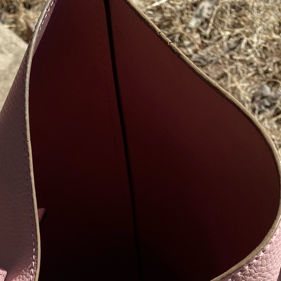 Baby Pink Coach Tote!💕 - Picture 9 of 10